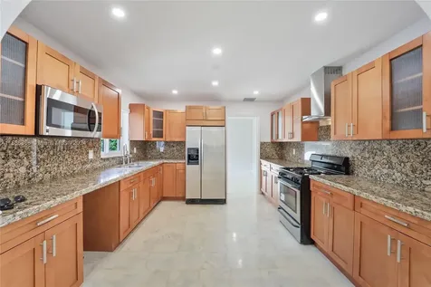 111 E 1st Court Miami Beach FL 33139