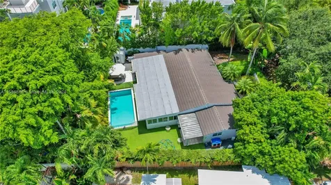 285 Glenridge Road Key Biscayne FL 33149