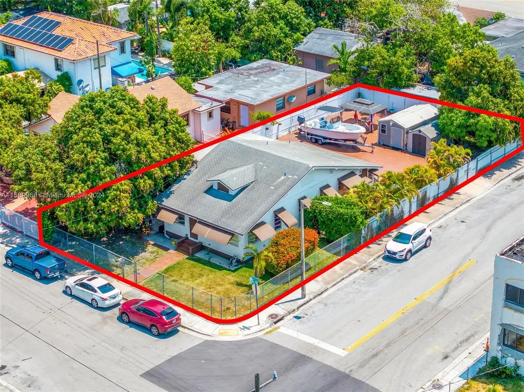 1055 SW 12th Court Miami FL 33135