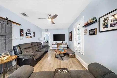 1055 SW 12th Court Miami FL 33135