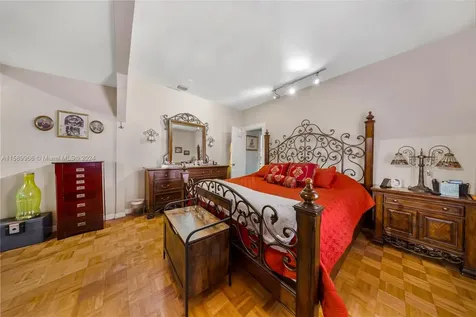 1055 SW 12th Court Miami FL 33135