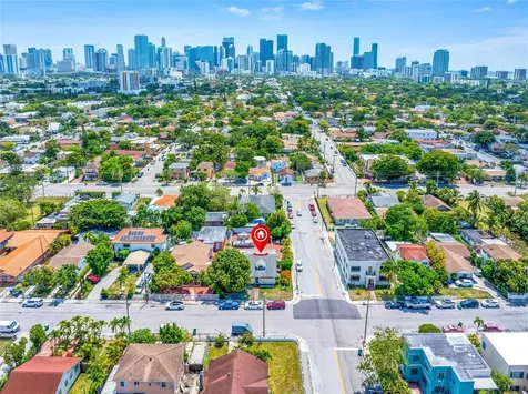 1055 SW 12th Court Miami FL 33135