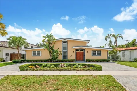 20610 NE 22nd Place Miami FL 33180