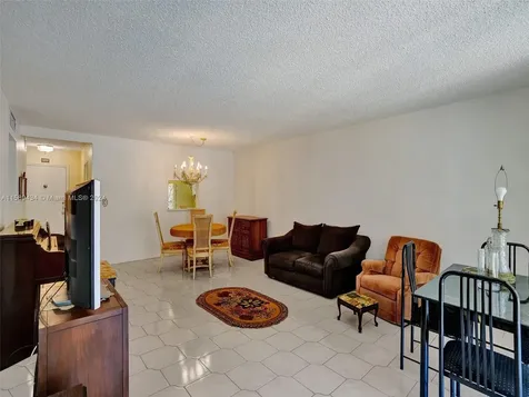 500 NE 12th Avenue Hallandale Beach FL 33009