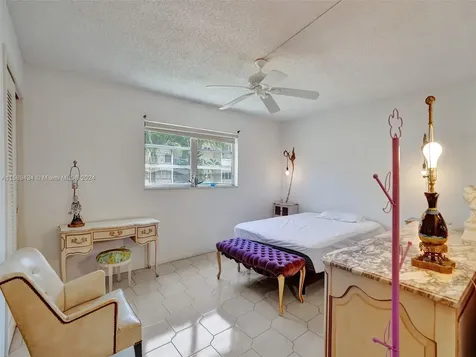 500 NE 12th Avenue Hallandale Beach FL 33009