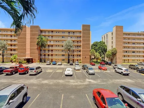 500 NE 12th Avenue Hallandale Beach FL 33009
