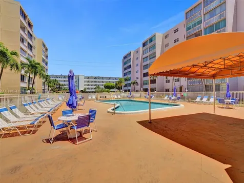 500 NE 12th Avenue Hallandale Beach FL 33009