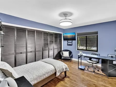 5600 Knighthurst Way Davie FL 33331