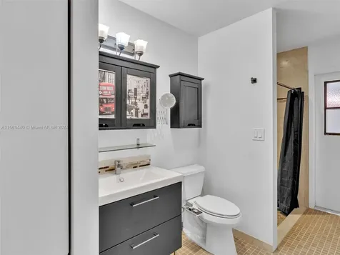 5600 Knighthurst Way Davie FL 33331