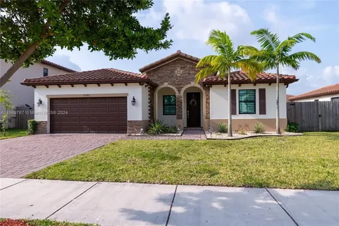 2582 SE 2nd Street Homestead FL 33033