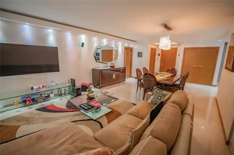 9801 Collins Avenue Bal Harbour FL 33154