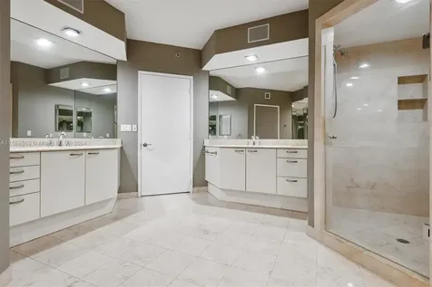 791 Crandon Boulevard Key Biscayne FL 33149