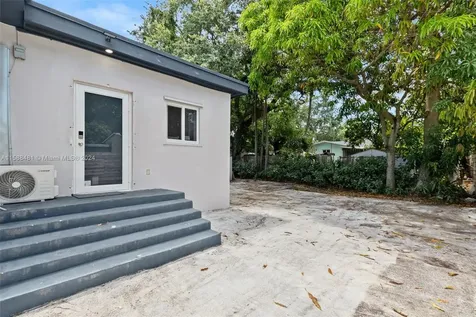 24 NW 50th Street Miami FL 33127