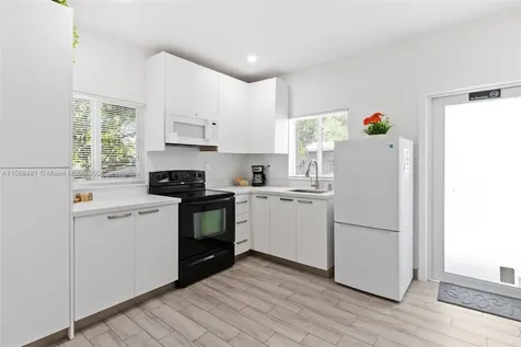 24 NW 50th Street Miami FL 33127