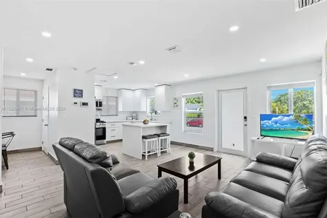 24 NW 50th Street Miami FL 33127