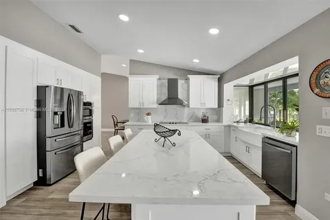 11022 NW 19th Street Coral Springs FL 33071