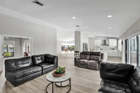 11022 NW 19th Street Coral Springs FL 33071