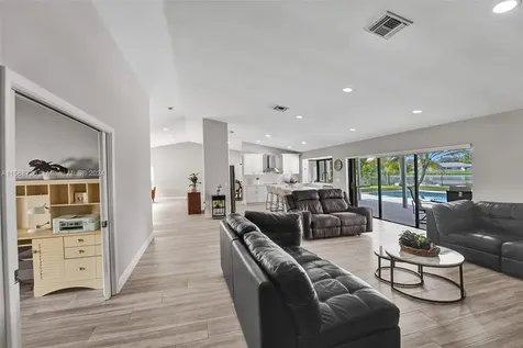 11022 NW 19th Street Coral Springs FL 33071
