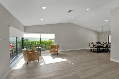 11022 NW 19th Street Coral Springs FL 33071
