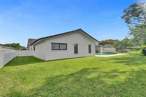 11022 NW 19th Street Coral Springs FL 33071