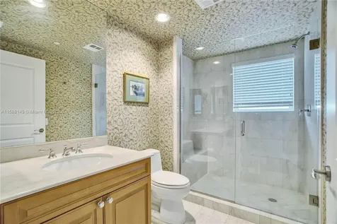 6000 Island Boulevard Aventura FL 33160