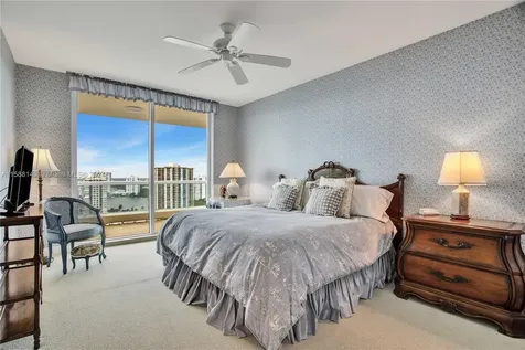 6000 Island Boulevard Aventura FL 33160