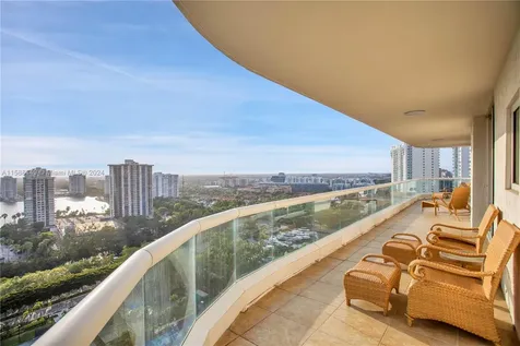 6000 Island Boulevard Aventura FL 33160