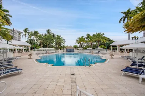 6000 Island Boulevard Aventura FL 33160