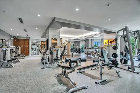 6000 Island Boulevard Aventura FL 33160