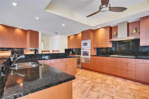 6000 Island Boulevard Aventura FL 33160