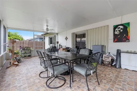 16126 SW 147th Street Miami FL 33196