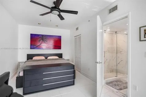 665 NE 25th Street Miami FL 33137