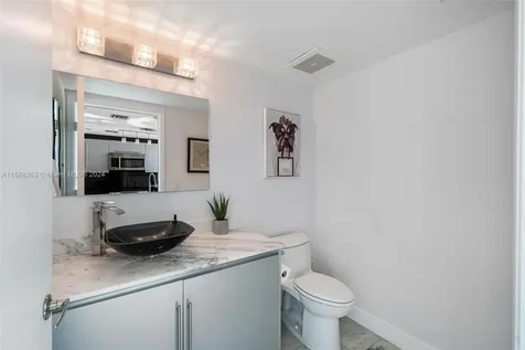 665 NE 25th Street Miami FL 33137