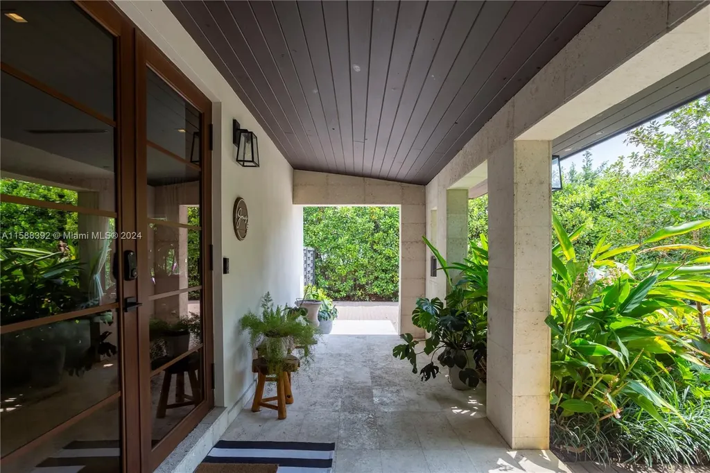 4700 Bay Point Road Miami FL 33137