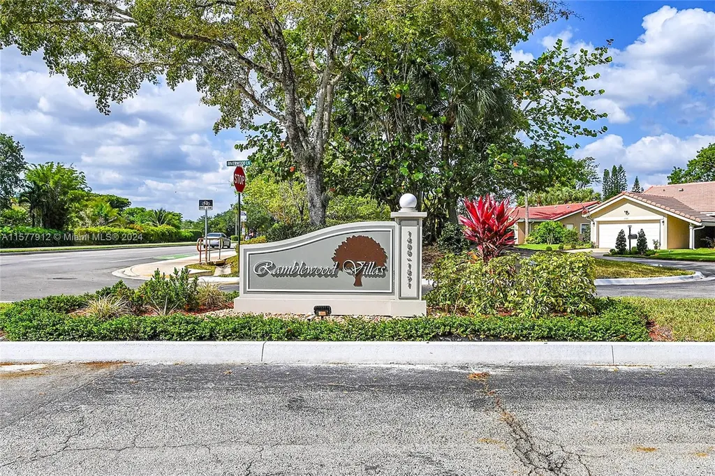 1742 Riverwood Lane Coral Springs FL 33071