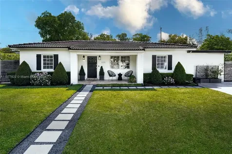 5130 SW 69th Avenue Miami FL 33155