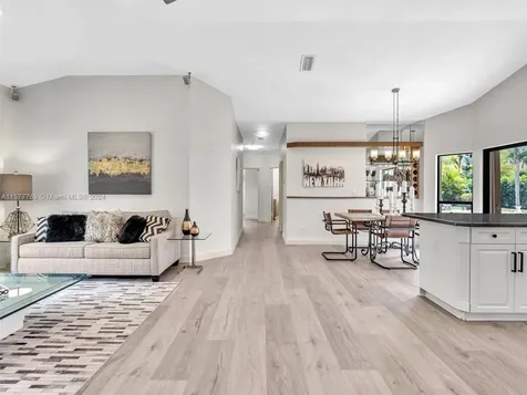 1225 Jasmine Circle Weston FL 33326