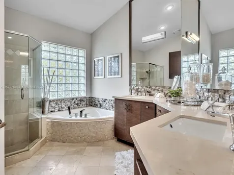 1225 Jasmine Circle Weston FL 33326