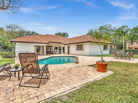 1225 Jasmine Circle Weston FL 33326