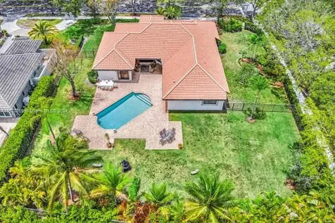 1225 Jasmine Circle Weston FL 33326