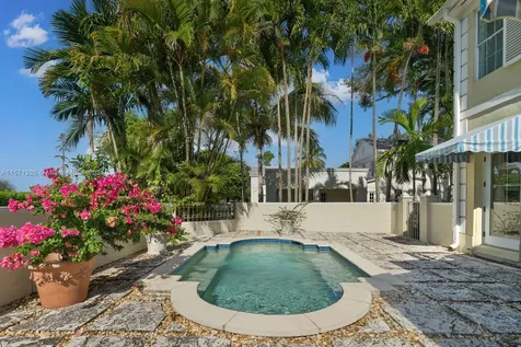 4600 Santa Maria Street Coral Gables FL 33146