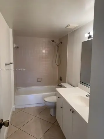 6284 NW 186th Street Hialeah FL 33015