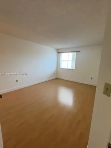6284 NW 186th Street Hialeah FL 33015