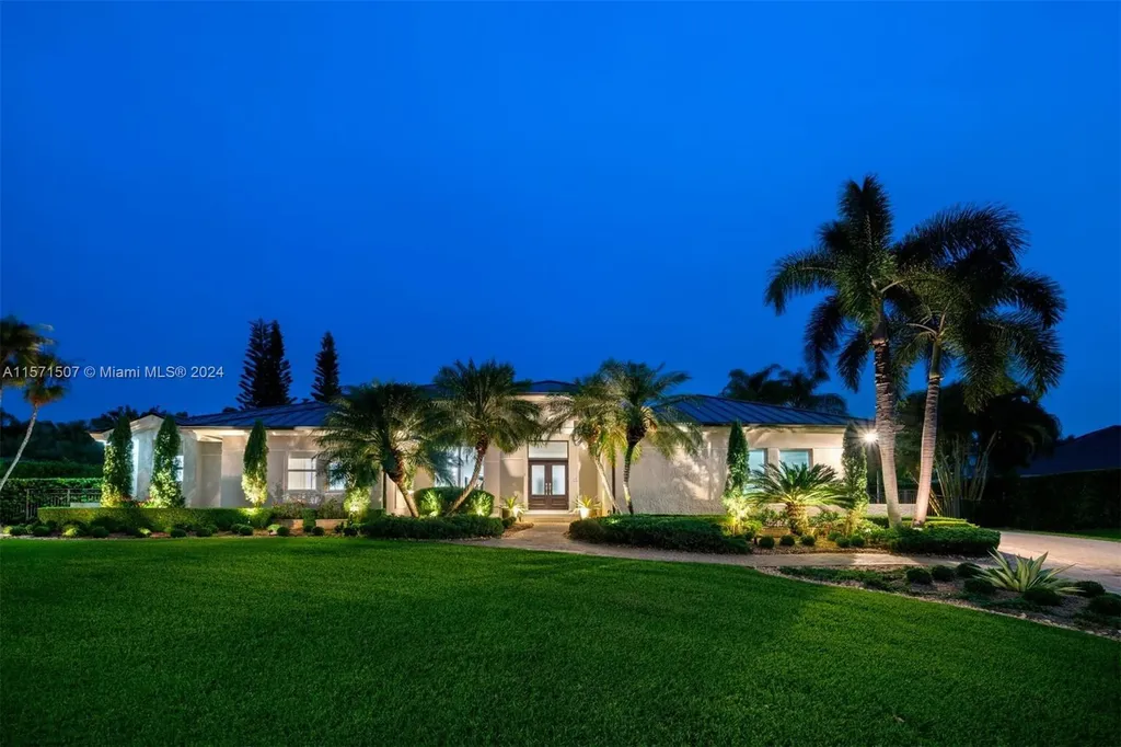 8530 SW 166th Street Palmetto Bay FL 33157