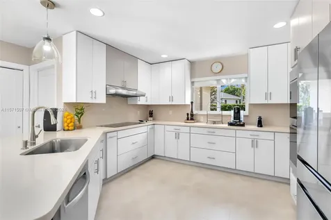 8530 SW 166th Street Palmetto Bay FL 33157