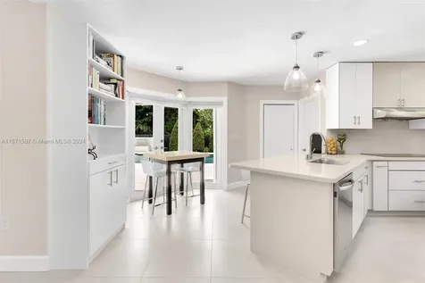 8530 SW 166th Street Palmetto Bay FL 33157