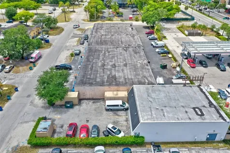 67 NW 166th Street Miami FL 33169