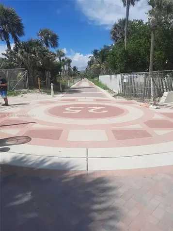 2555 Collins Avenue Miami Beach FL 33140