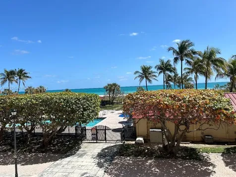 2555 Collins Avenue Miami Beach FL 33140