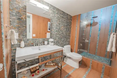 9801 Collins Avenue Bal Harbour FL 33154